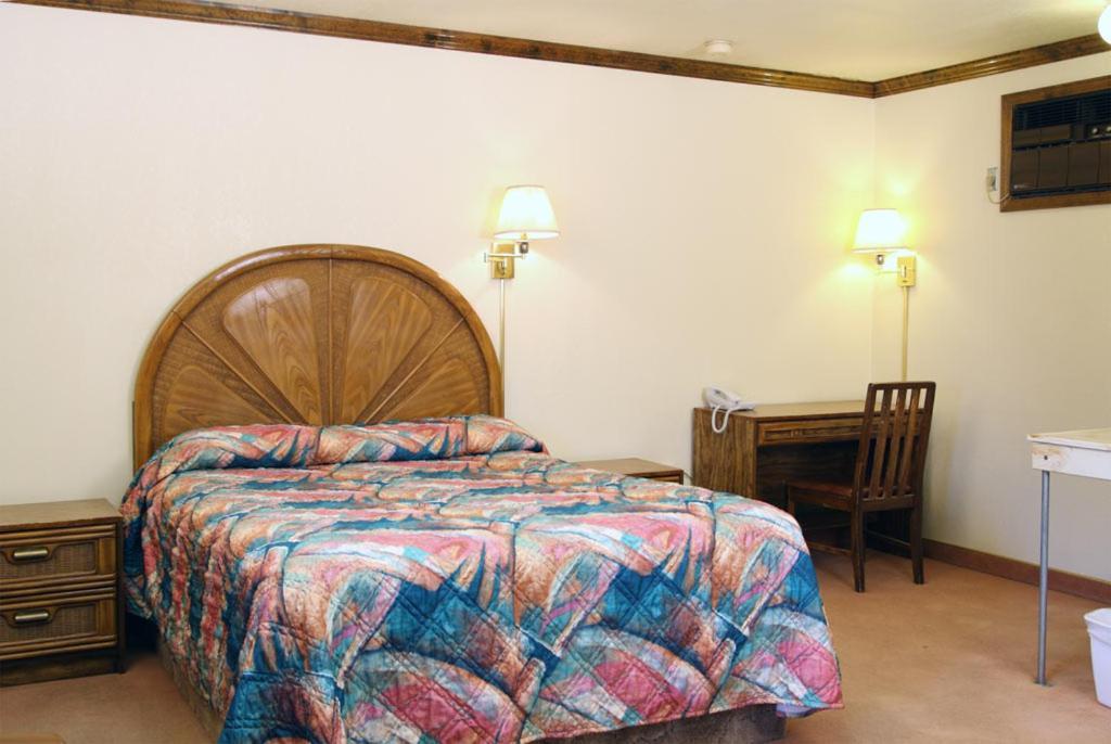 Dove Creek Inn エクステリア 写真